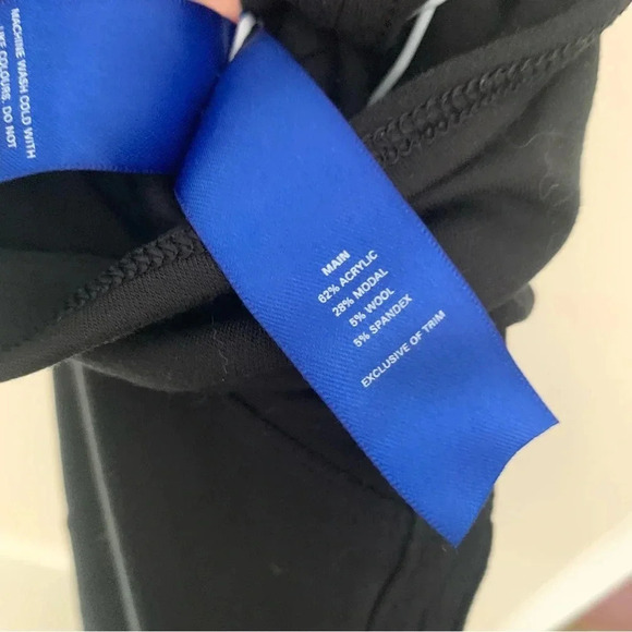 Kit  and ace black long sleeve top Xxs - Picture 3 of 11